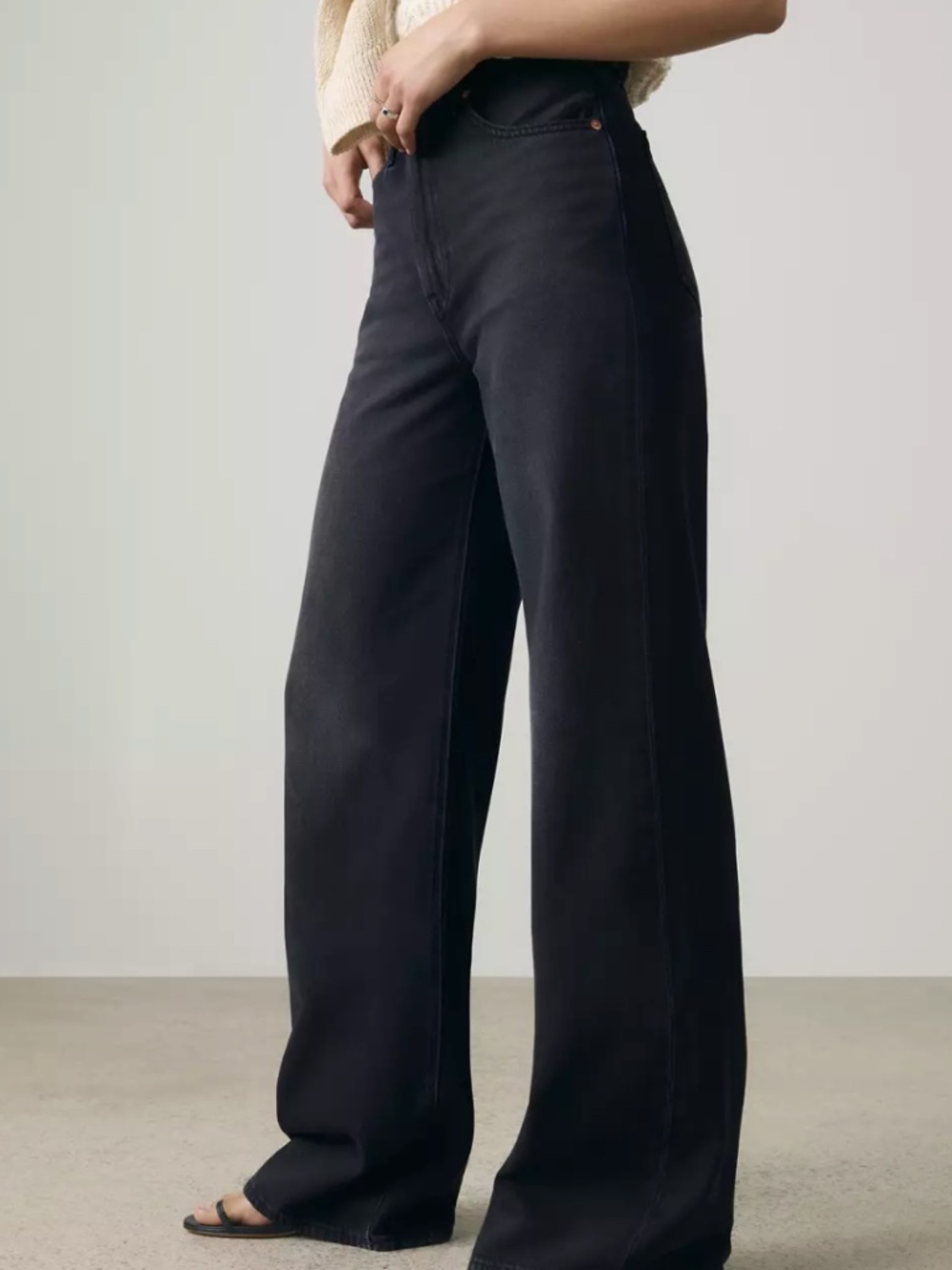 NWT Levis Lightweight Ribcage Wide Leg Jeans None Your Business Black